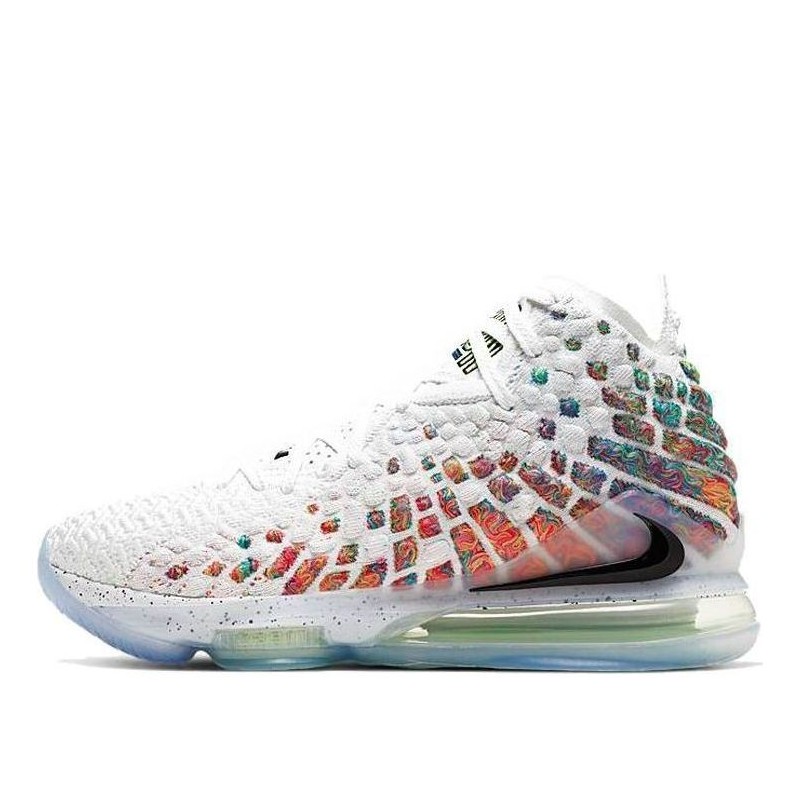 Nike LeBron 17 - Mobilité Améliorée pour Jeu Rapide Nike LeBron 17 - Mobilité Améliorée pour Jeu Rapide