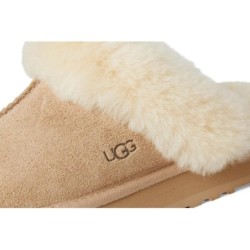 Chausson UGG Disquette B0DRDRHVG2 - Confort Personnalisé et Look Tendanc