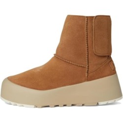 UGG Classic Streetscape Isolation Laine Mérinos Naturelle