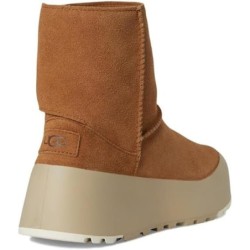 UGG Classic Streetscape Isolation Laine Mérinos Naturelle